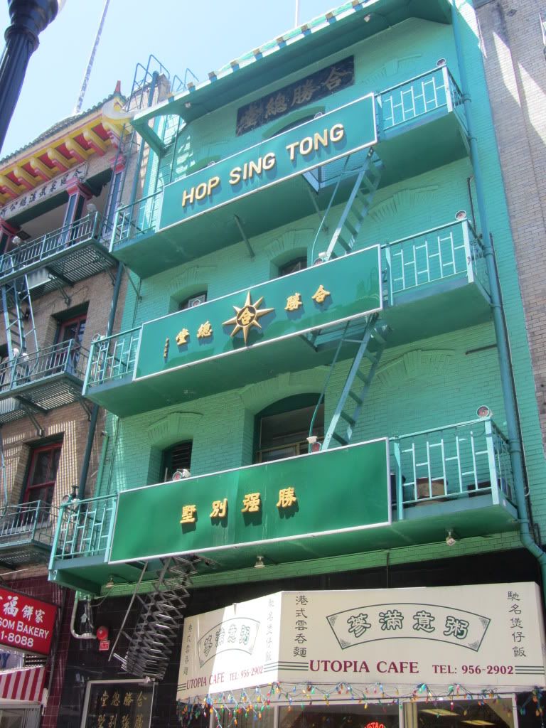 SFCityGuides Chinatown Family Associations, Tongs and Gangs, Historic